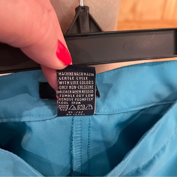 IZOD Ladies Skort - Picture 6 of 7